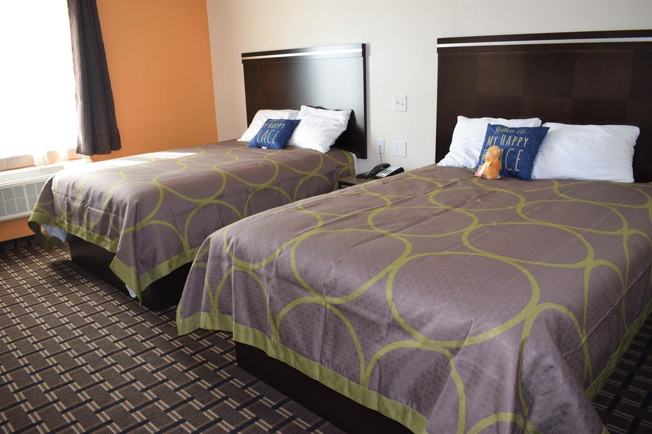 Texas Bungalows Hotel & Suites Остин Экстерьер фото